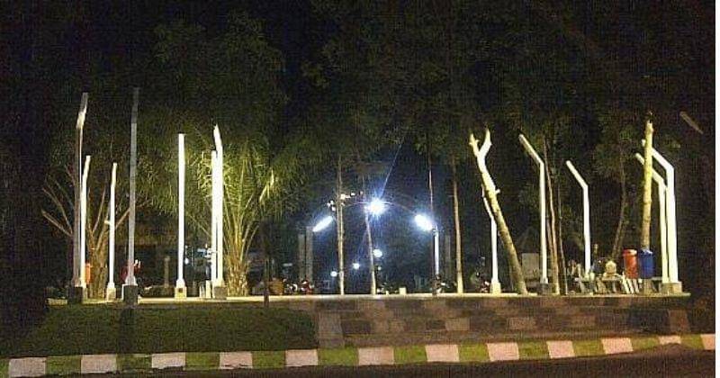 Tripadvisor.com/Taman Kunang-Kunang